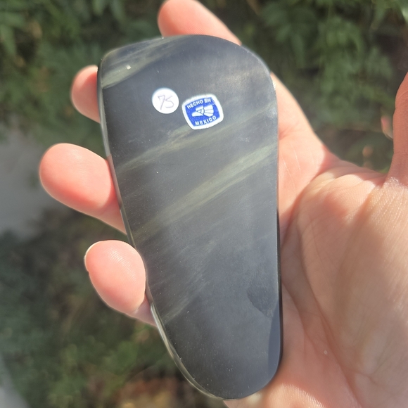 Velvet Obsidian Mexico - Picture 3 of 3